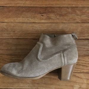 Tan heeled booties
